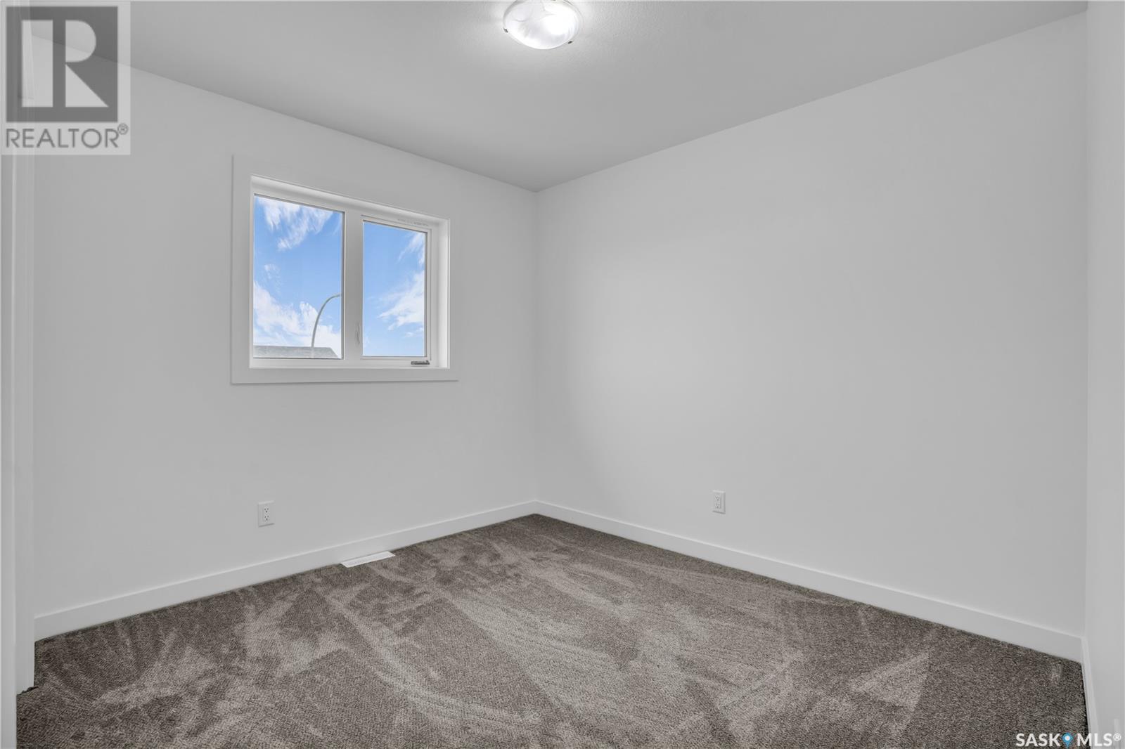 570 Kinloch Court, Saskatoon, Saskatchewan  S7M 5X2 - Photo 27 - SK008857