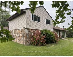 3104 ST CLAIR PARKWAY, St. Clair, Ontario