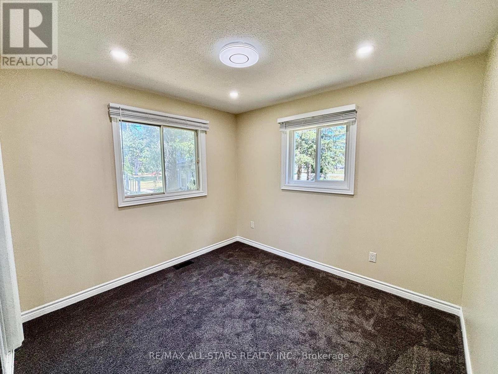 83 Kenedon Drive, Kawartha Lakes, Ontario  K0L 2W0 - Photo 15 - X12305569