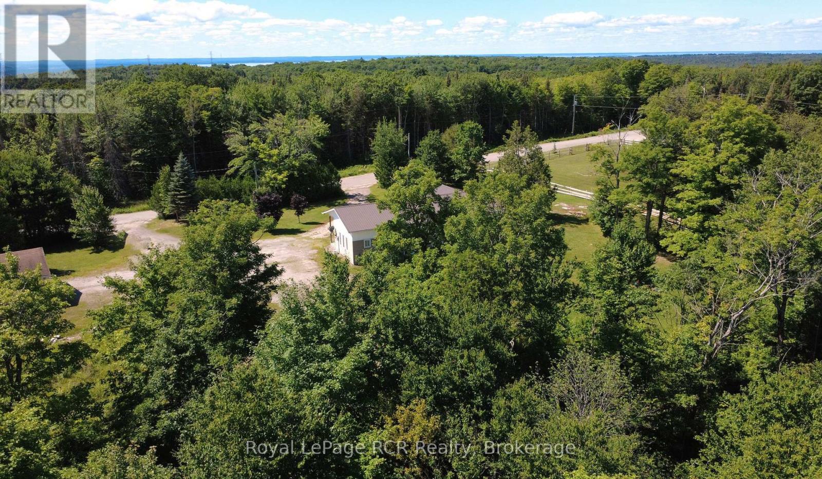 650 Northmount Road, North Bay, Ontario  P1B 8G2 - Photo 11 - X12305693
