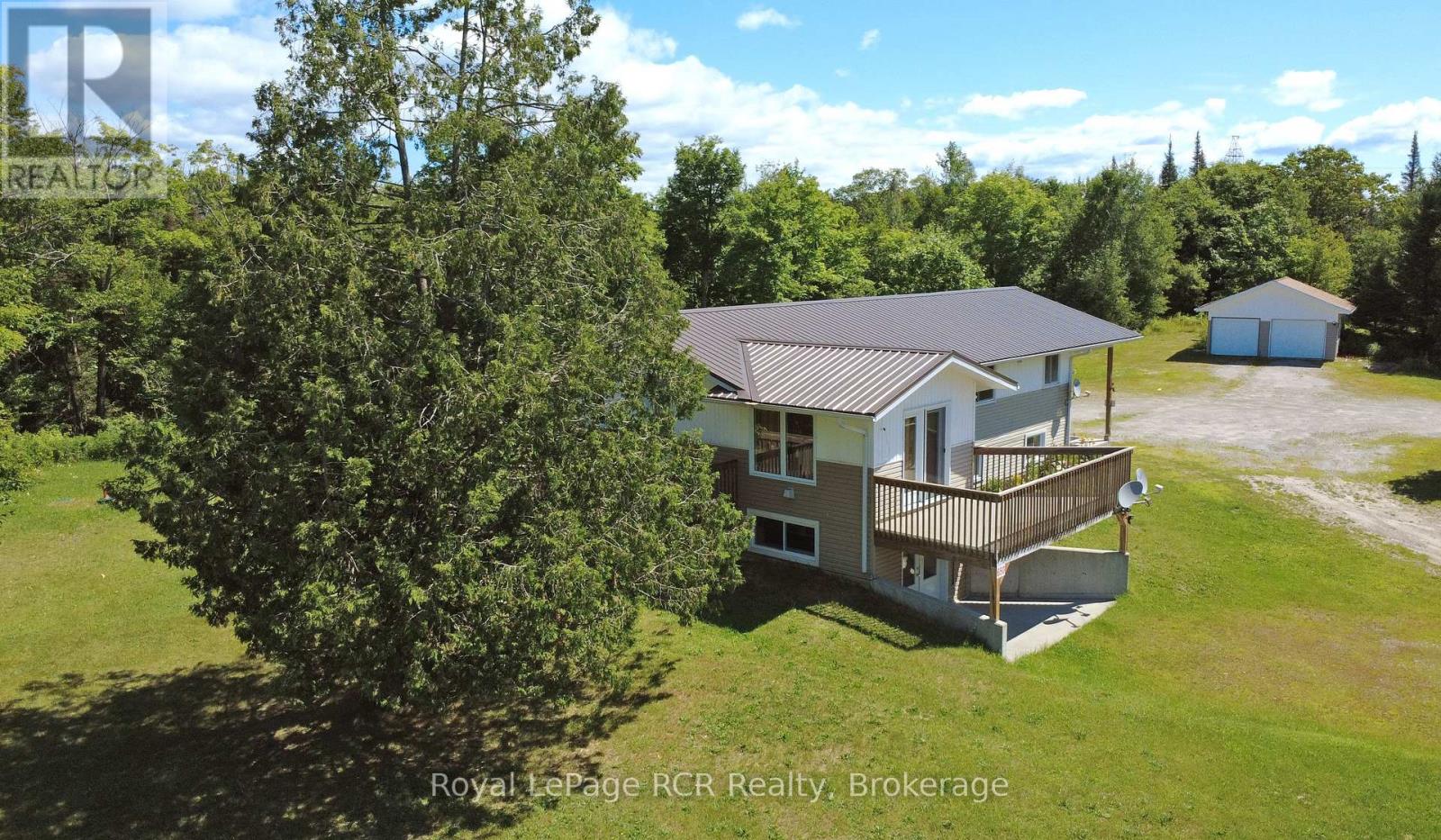 650 Northmount Road, North Bay, Ontario  P1B 8G2 - Photo 8 - X12305693