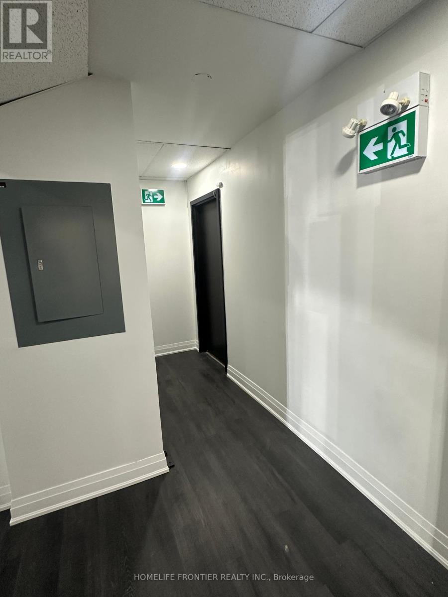 1703 Victoria Park Avenue, Toronto, Ontario  M1R 1R9 - Photo 11 - E12305686
