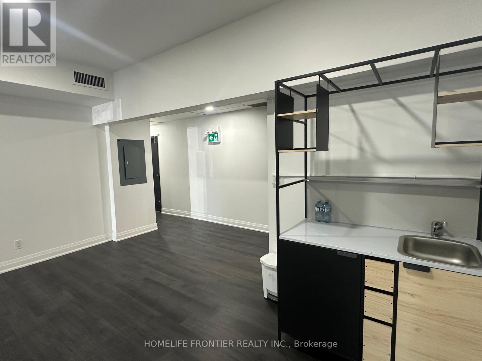 1703 Victoria Park Avenue, Toronto, Ontario  M1R 1R9 - Photo 9 - E12305686