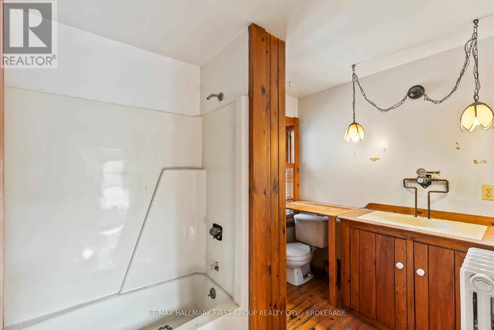 54 Wellington Street, Kingston, Ontario  K7L 3C3 - Photo 30 - X12305771