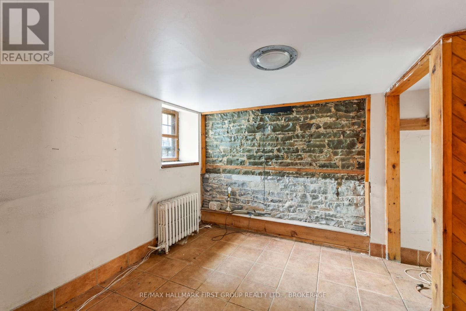 54 Wellington Street, Kingston, Ontario  K7L 3C3 - Photo 32 - X12305771