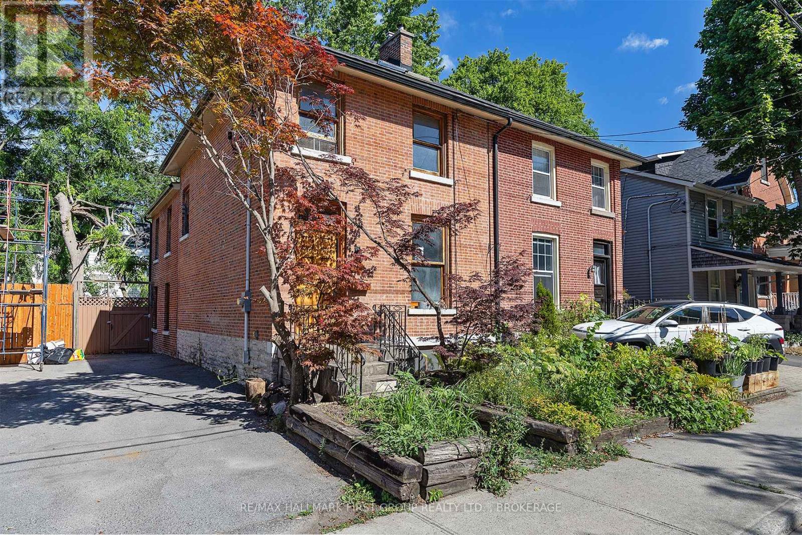 54 Wellington Street, Kingston, Ontario  K7L 3C3 - Photo 37 - X12305771