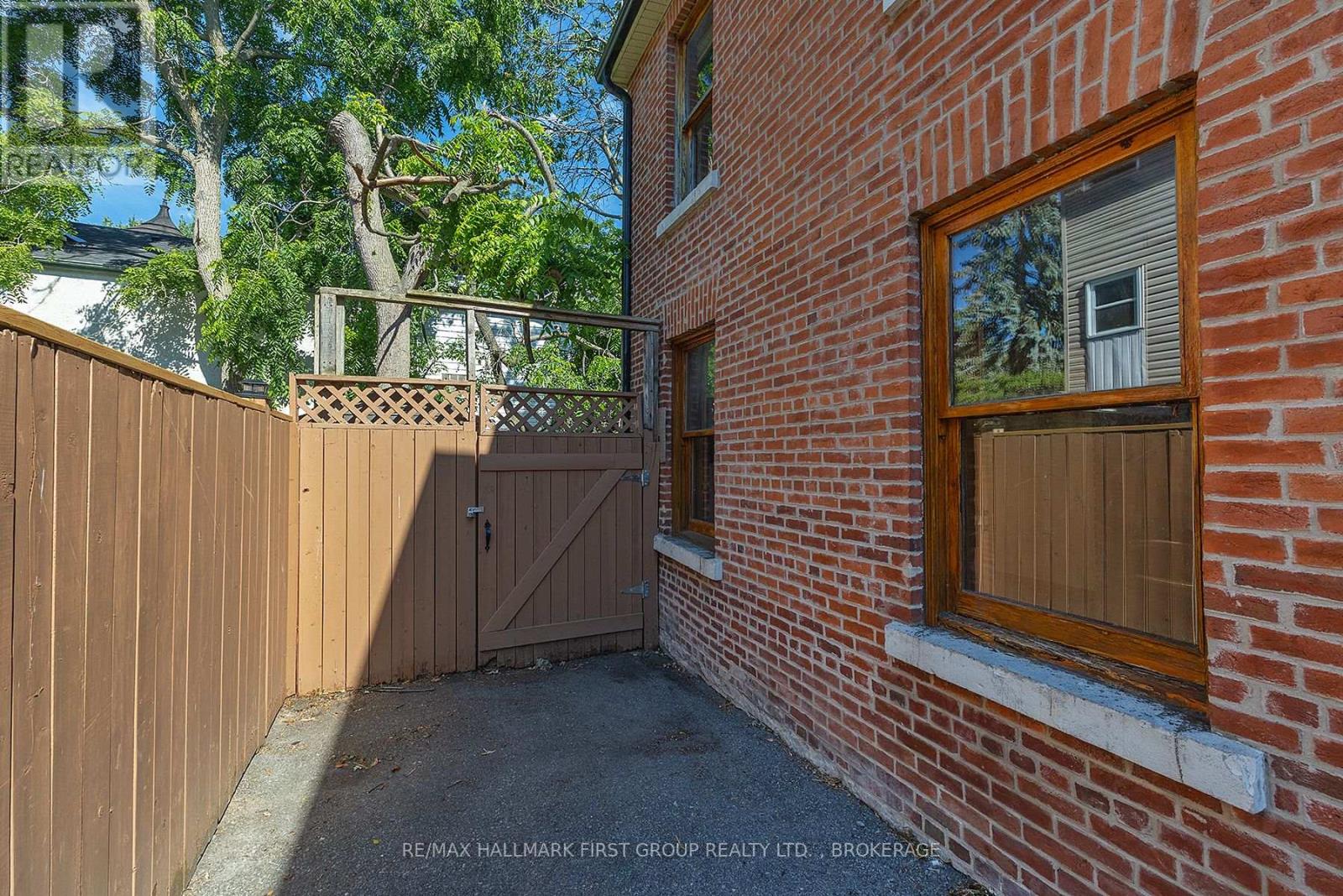 54 Wellington Street, Kingston, Ontario  K7L 3C3 - Photo 39 - X12305771