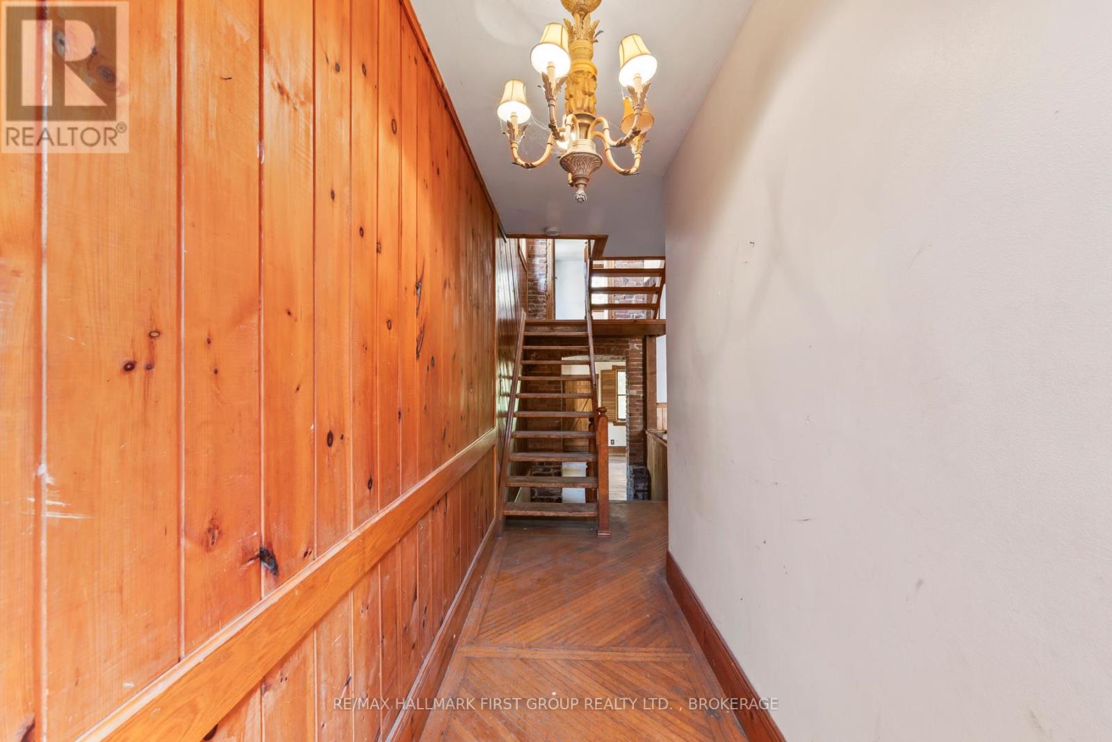 54 Wellington Street, Kingston, Ontario  K7L 3C3 - Photo 5 - X12305771
