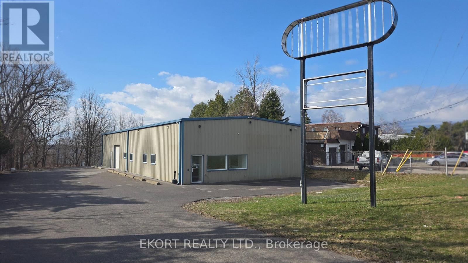 542 OLD HWY 2, Quinte West, Ontario