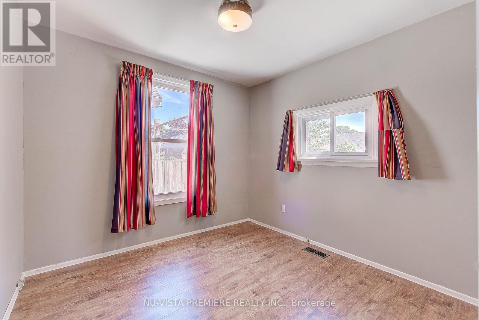 35 Major Street, London East, Ontario  N5Z 1E2 - Photo 23 - X12305811
