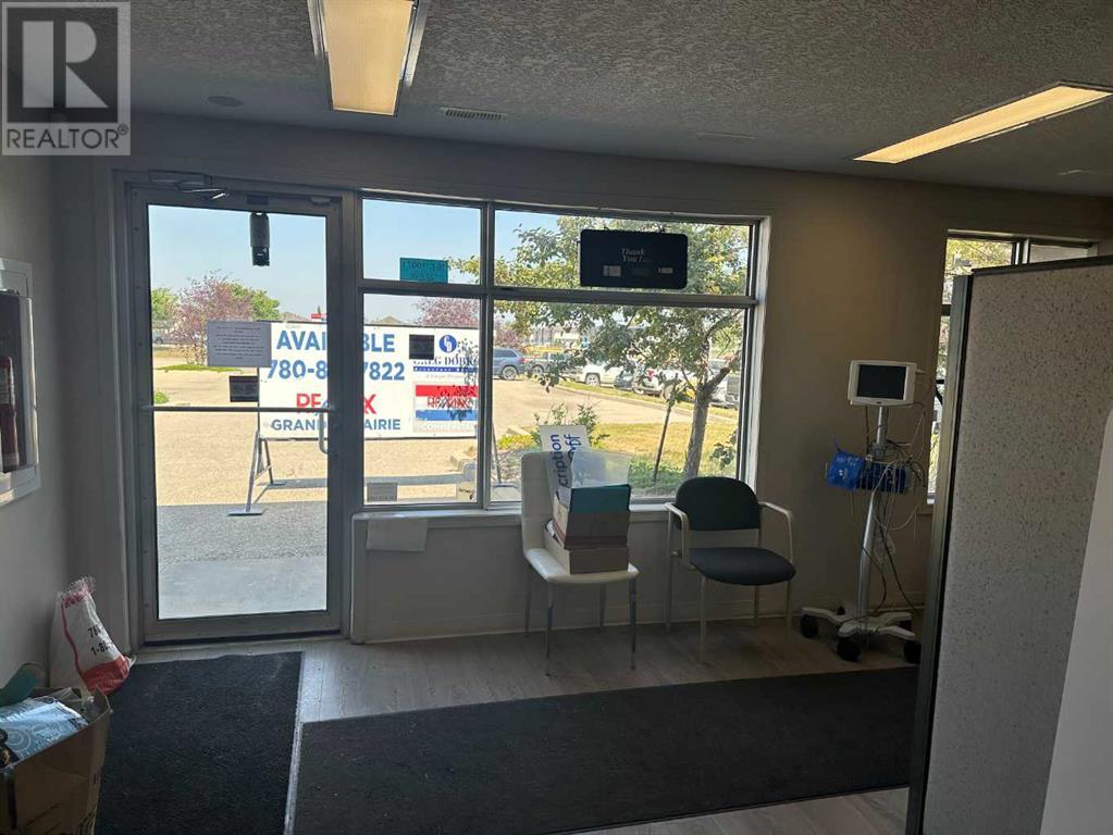 101, 10071 120 Avenue, Grande Prairie, Alberta  T8v 8H8 - Photo 3 - A2243015