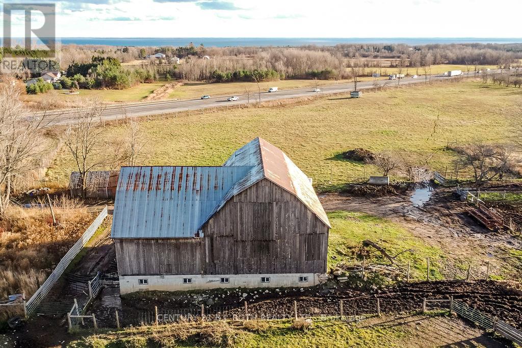 10 12 Line N, Oro-Medonte, Ontario  L0L 1T0 - Photo 2 - S12106183