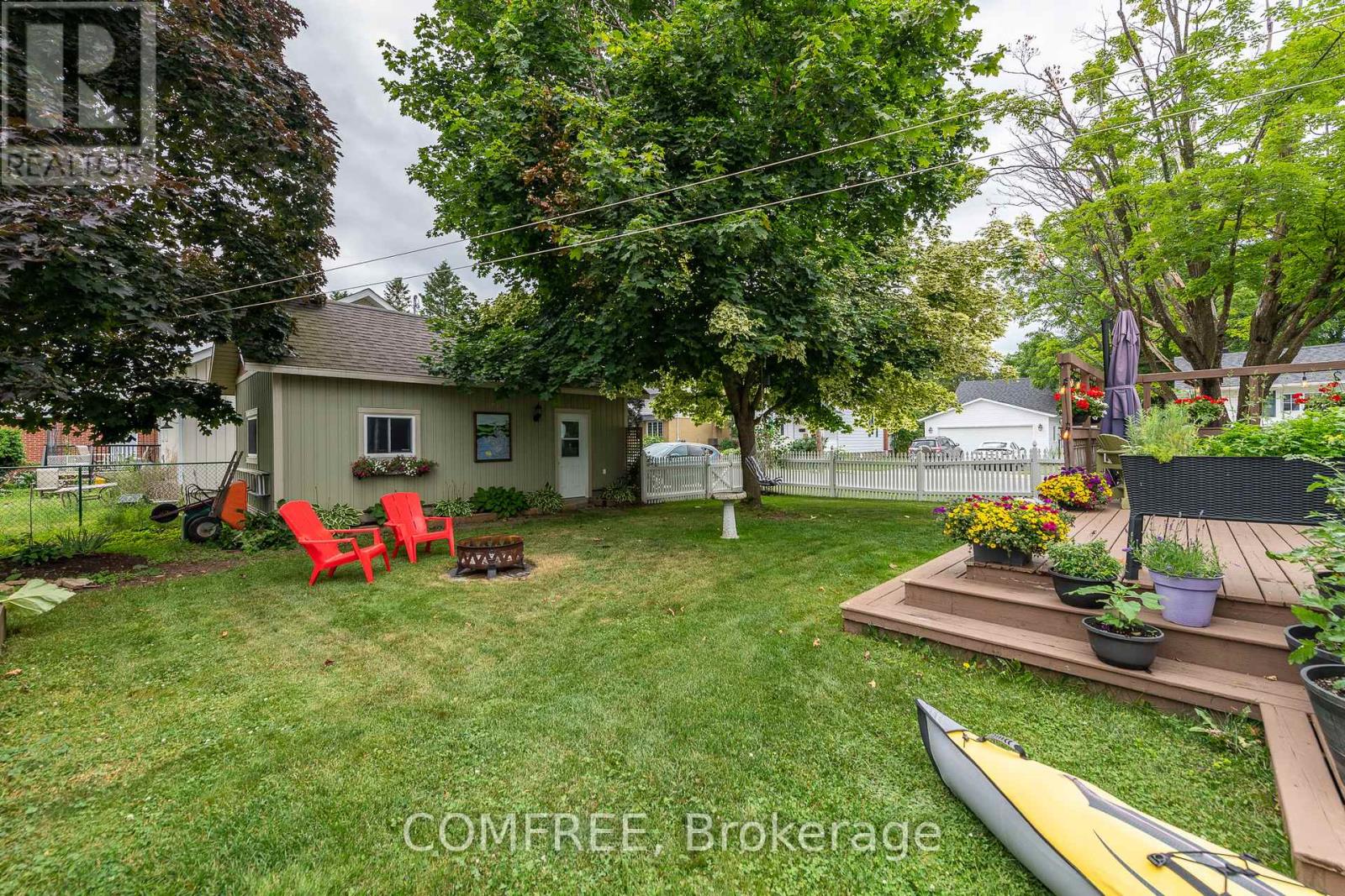 256a And 256b Flora Street, Carleton Place, Ontario  K7C 3M4 - Photo 10 - X12305776