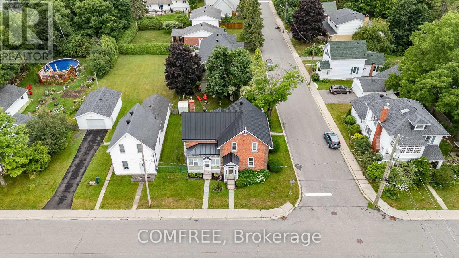 256a And 256b Flora Street, Carleton Place, Ontario  K7C 3M4 - Photo 34 - X12305776