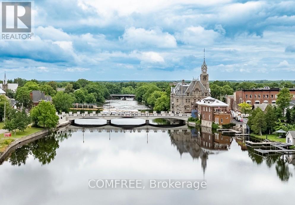 256a And 256b Flora Street, Carleton Place, Ontario  K7C 3M4 - Photo 36 - X12305776