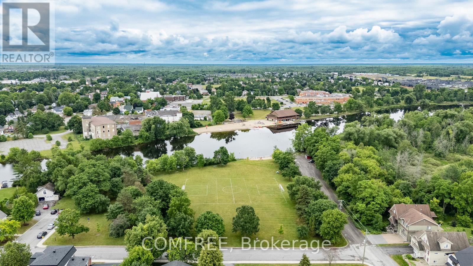 256a And 256b Flora Street, Carleton Place, Ontario  K7C 3M4 - Photo 38 - X12305776