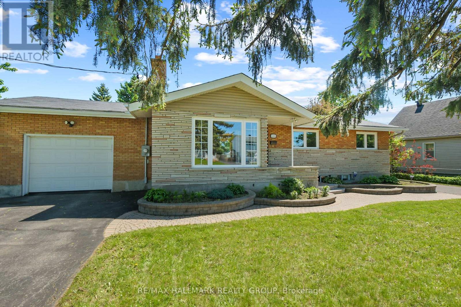 Property at 1399 AURELE STREET image 2