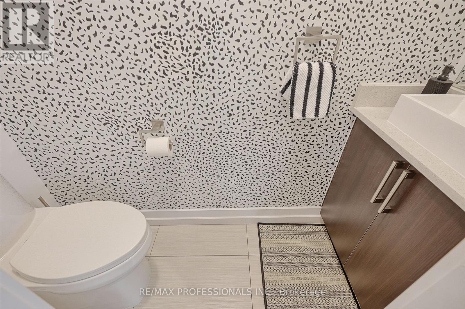 11 Powerhouse Street, Toronto (Dovercourt-Wallace Emerson-Junction), Ontario  M6H 4K4 - Photo 21 - W12305691