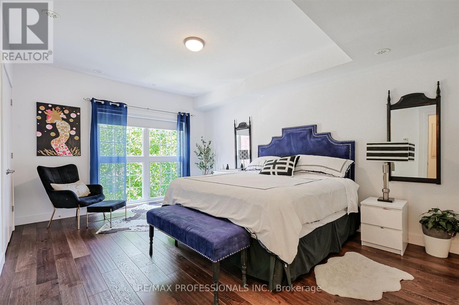 11 Powerhouse Street, Toronto (Dovercourt-Wallace Emerson-Junction), Ontario  M6H 4K4 - Photo 22 - W12305691