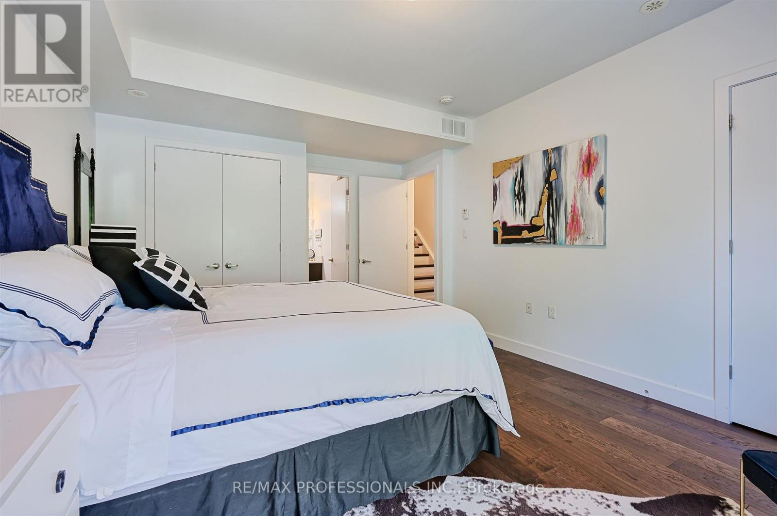 11 Powerhouse Street, Toronto (Dovercourt-Wallace Emerson-Junction), Ontario  M6H 4K4 - Photo 25 - W12305691