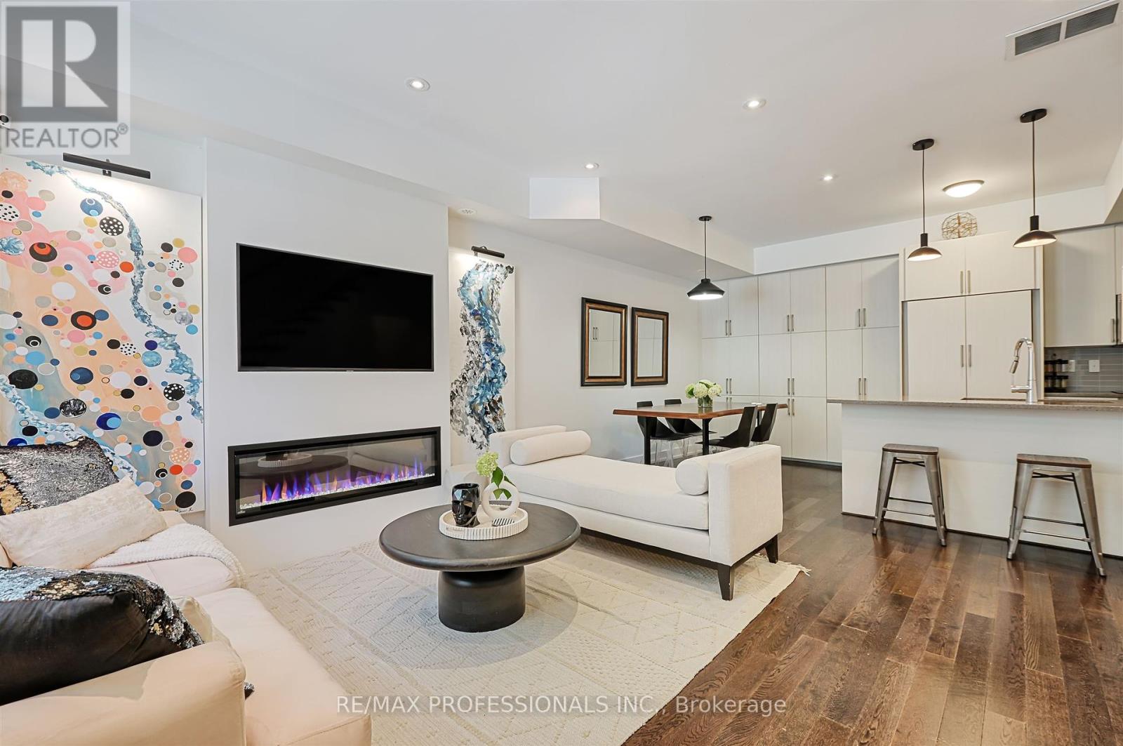 11 Powerhouse Street, Toronto (Dovercourt-Wallace Emerson-Junction), Ontario  M6H 4K4 - Photo 6 - W12305691