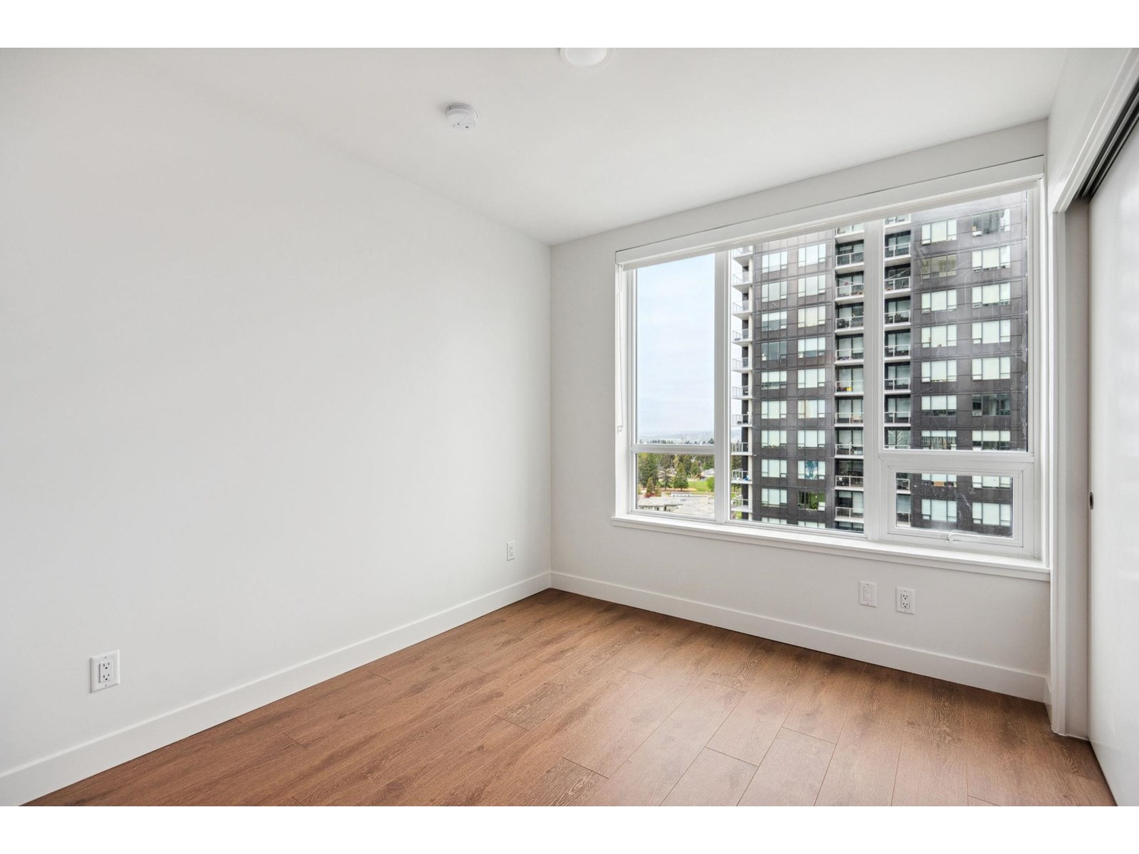 1709 13387 Old Yale Road, Surrey, British Columbia  V3T 0V6 - Photo 13 - R3030568