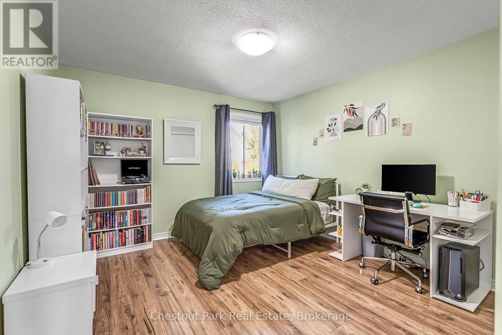 53 Connor Avenue, Collingwood, Ontario  L9Y 5K7 - Photo 19 - S12305728