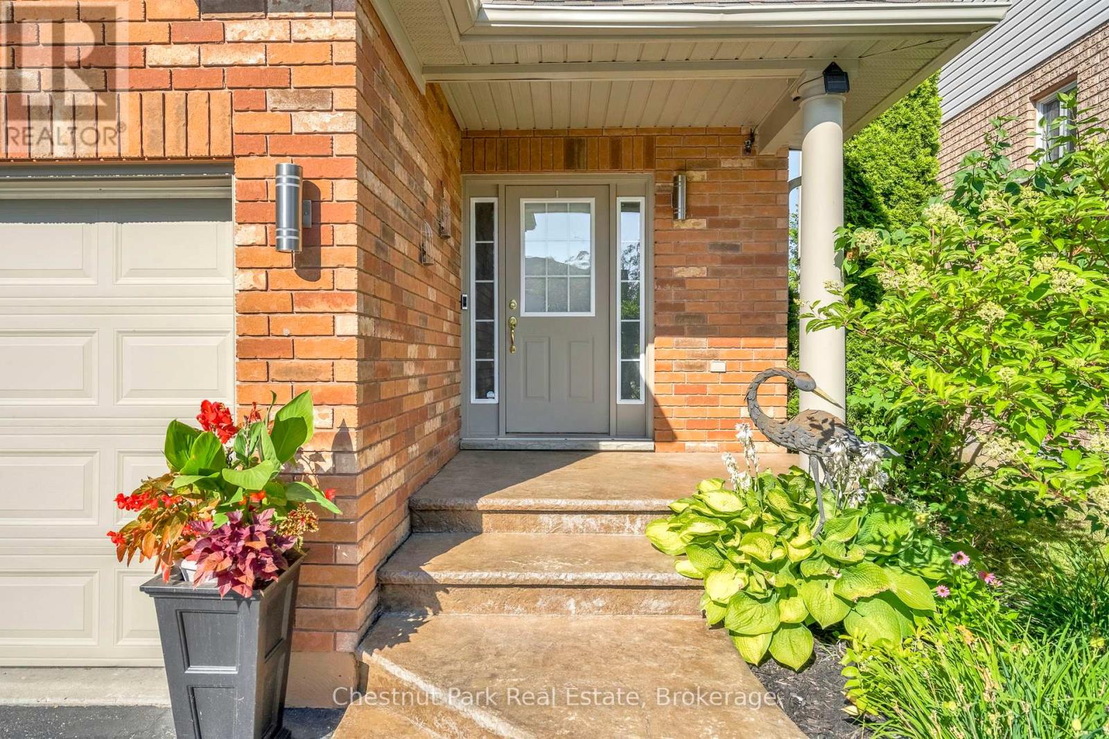 Property at 53 CONNOR AVENUE image 3