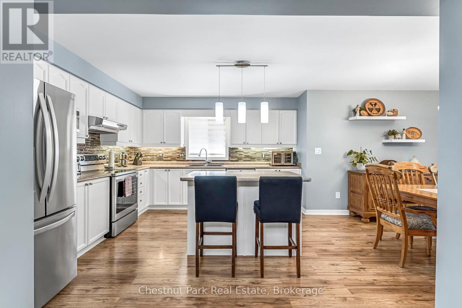 53 Connor Avenue, Collingwood, Ontario  L9Y 5K7 - Photo 8 - S12305728