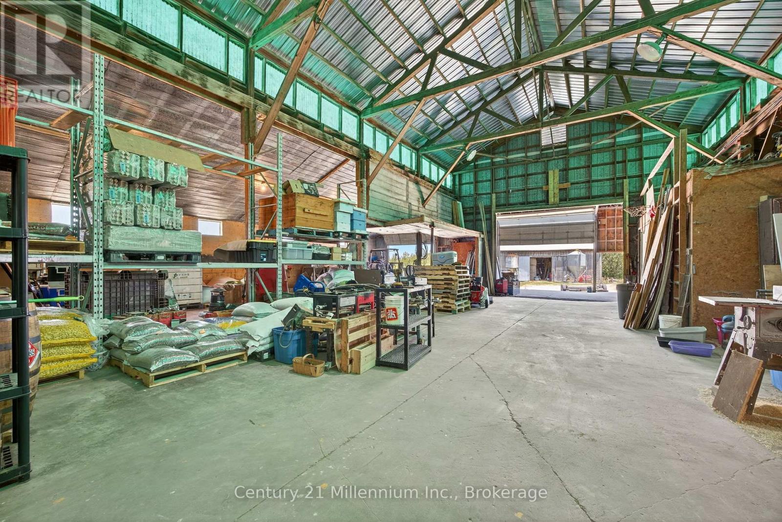 1617 42 County Road, Clearview, Ontario  L0M 1S0 - Photo 11 - S12305774