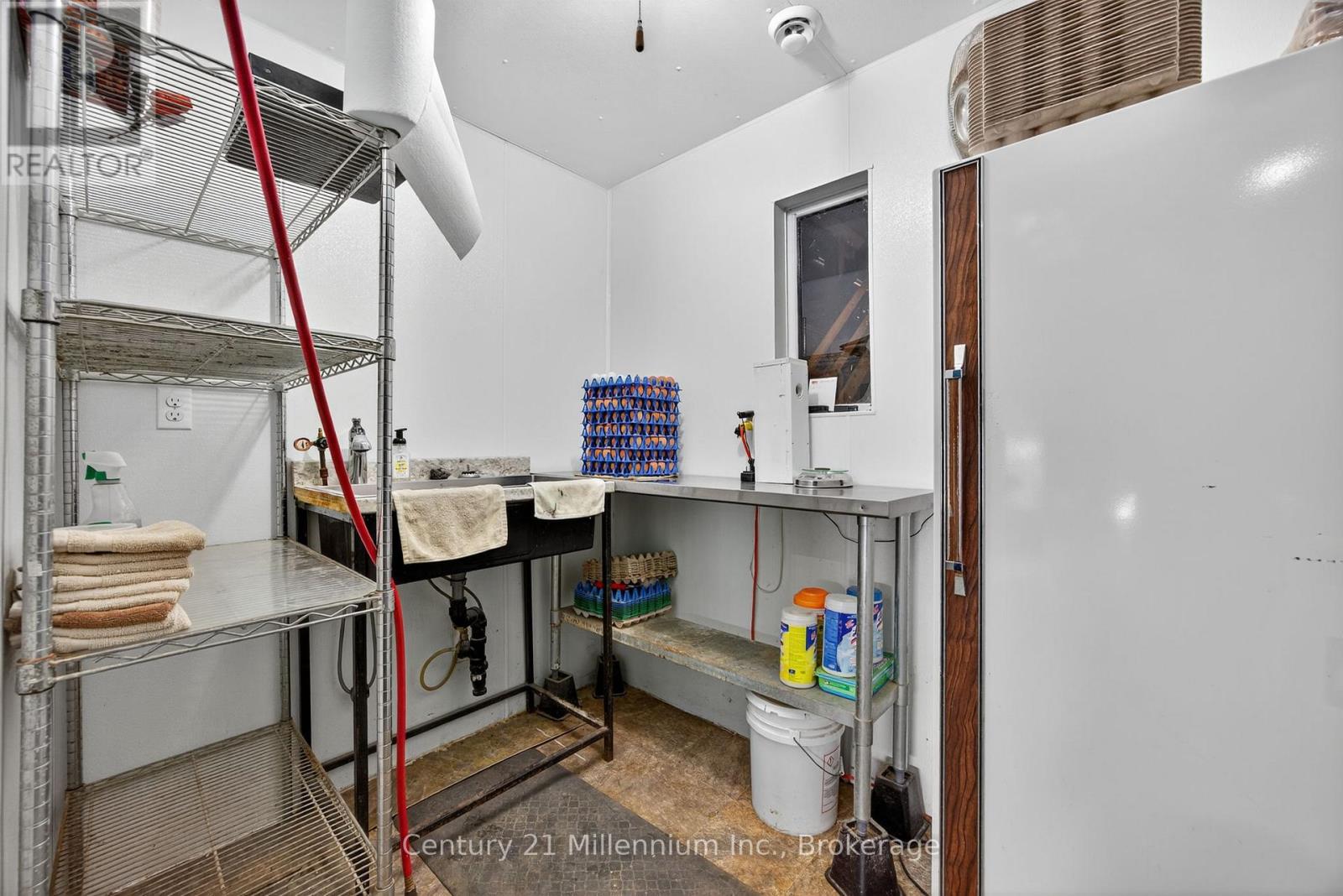 1617 42 County Road, Clearview, Ontario  L0M 1S0 - Photo 14 - S12305774