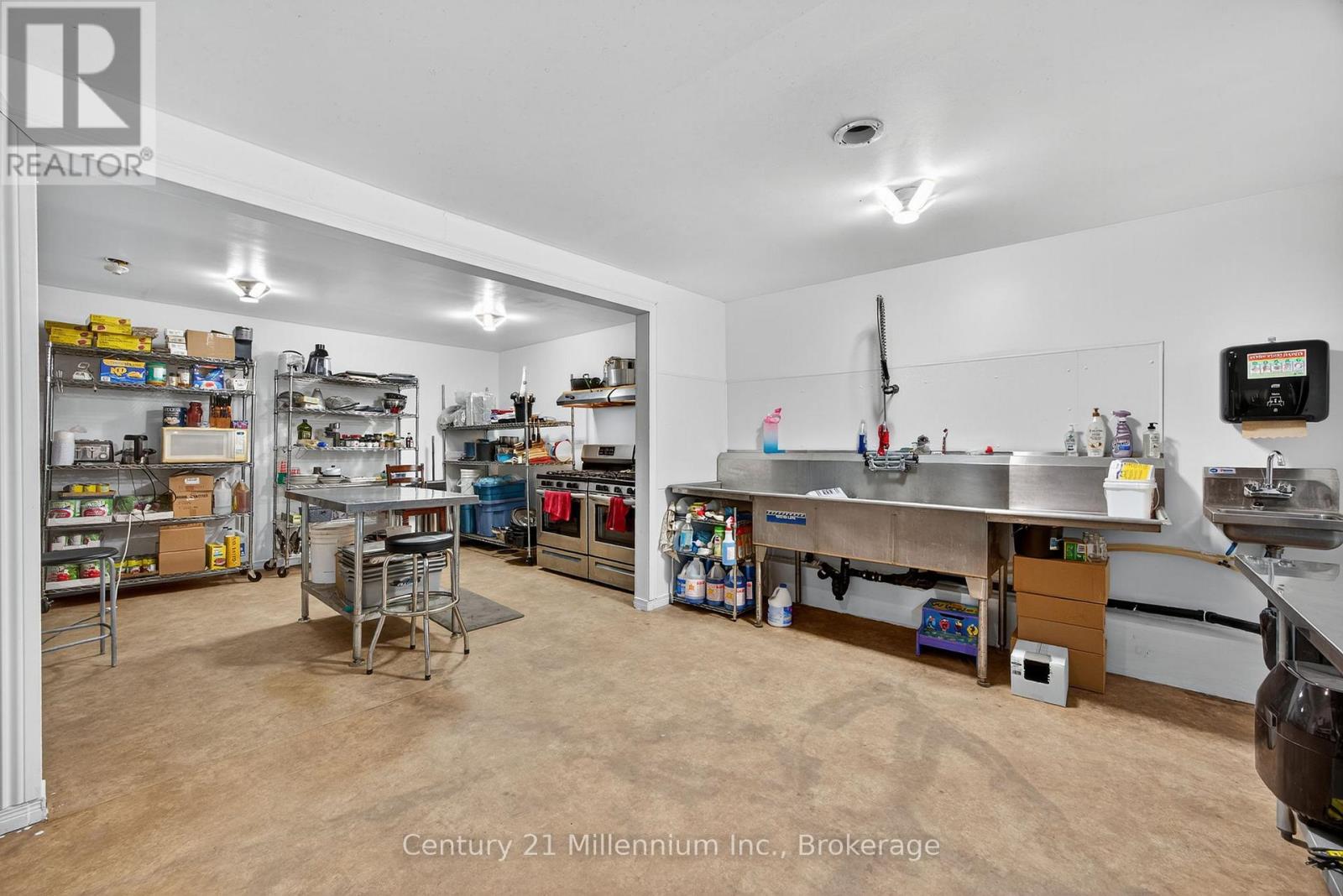 1617 42 County Road, Clearview, Ontario  L0M 1S0 - Photo 6 - S12305774