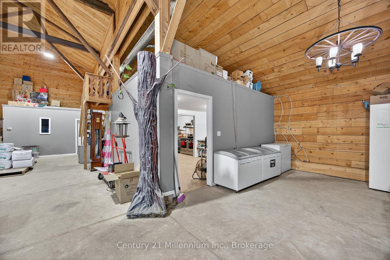 1617 42 County Road, Clearview, Ontario  L0M 1S0 - Photo 6 - S12305779