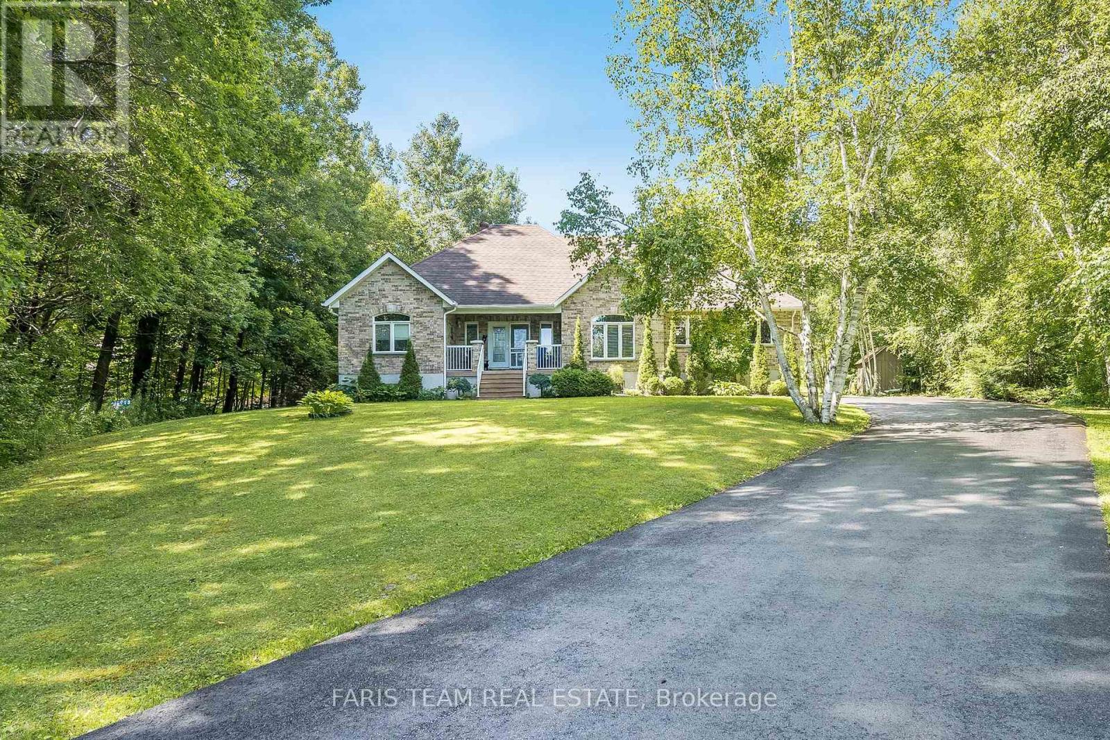 Property at 6 MEADOWBROOK BOULEVARD image 1