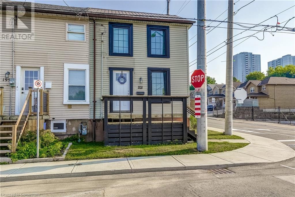 201 Barton Street W, Hamilton, Ontario  L8R 2H3 - Photo 5 - 40751036