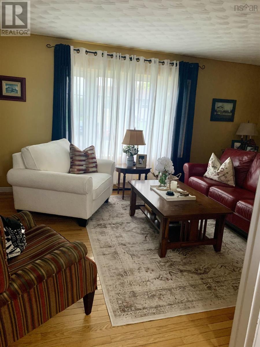 202 Leeside, Coxheath, Nova Scotia  B1R 1S6 - Photo 18 - 202514493