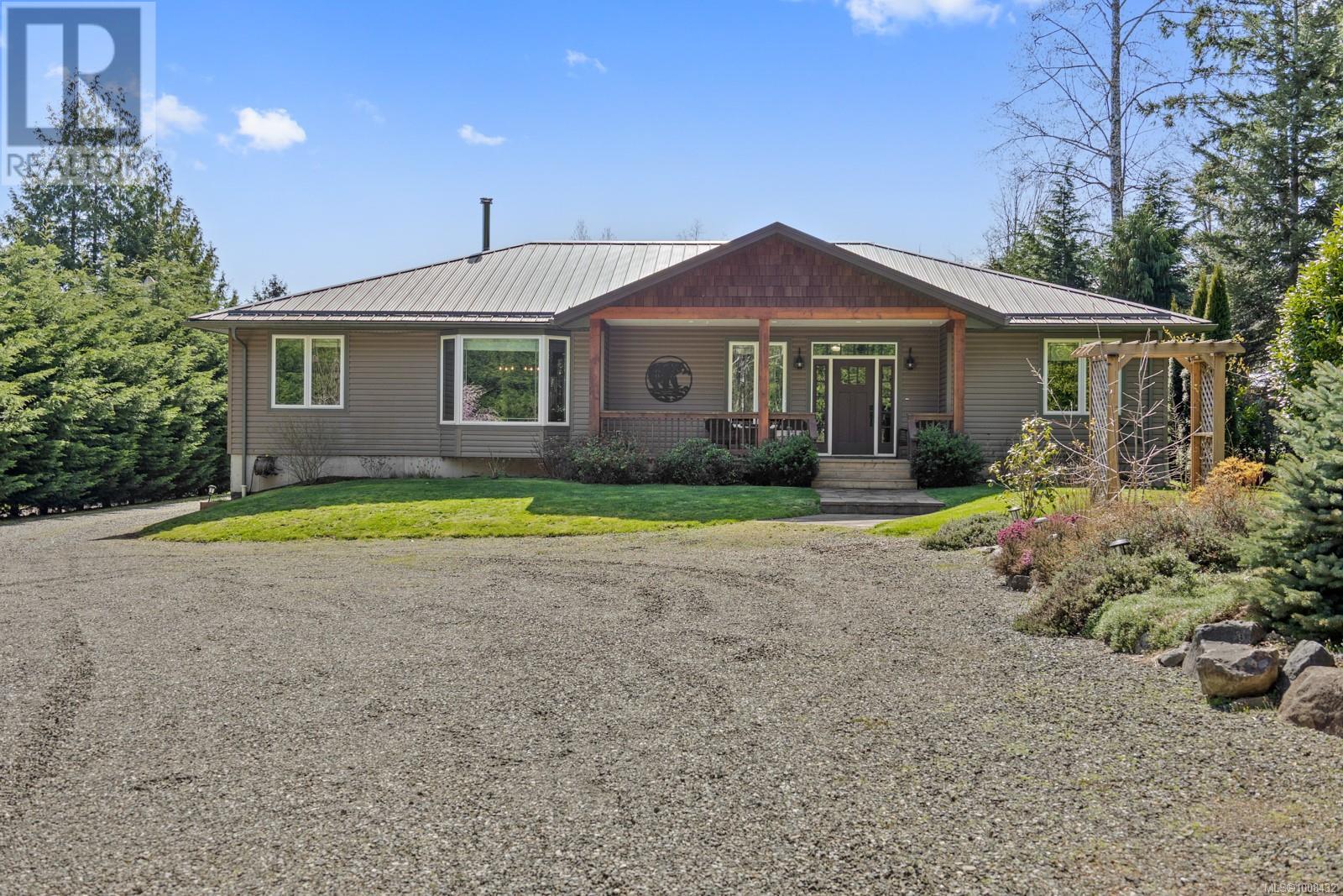 2353 Catherwood Rd, Black Creek, British Columbia  V9J 1J3 - Photo 5 - 1008432