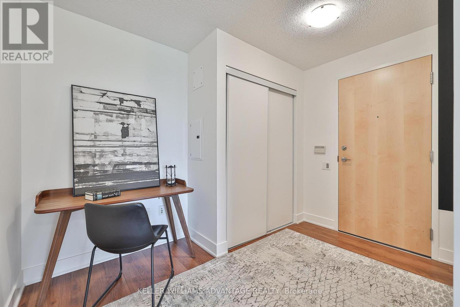 1208 - 1048 Broadview Avenue, Toronto, Ontario  M4K 2B8 - Photo 8 - E12305842