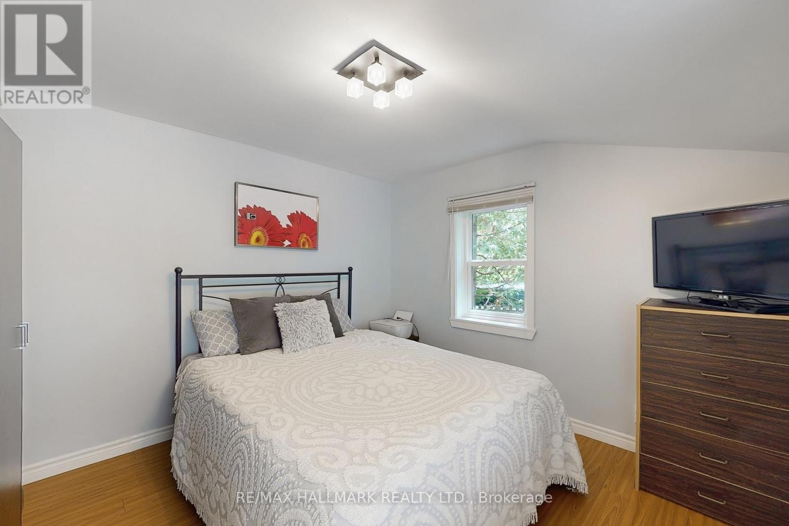 178 Barrie Street, Bradford West Gwillimbury, Ontario  L3Z 1R6 - Photo 19 - N12305729