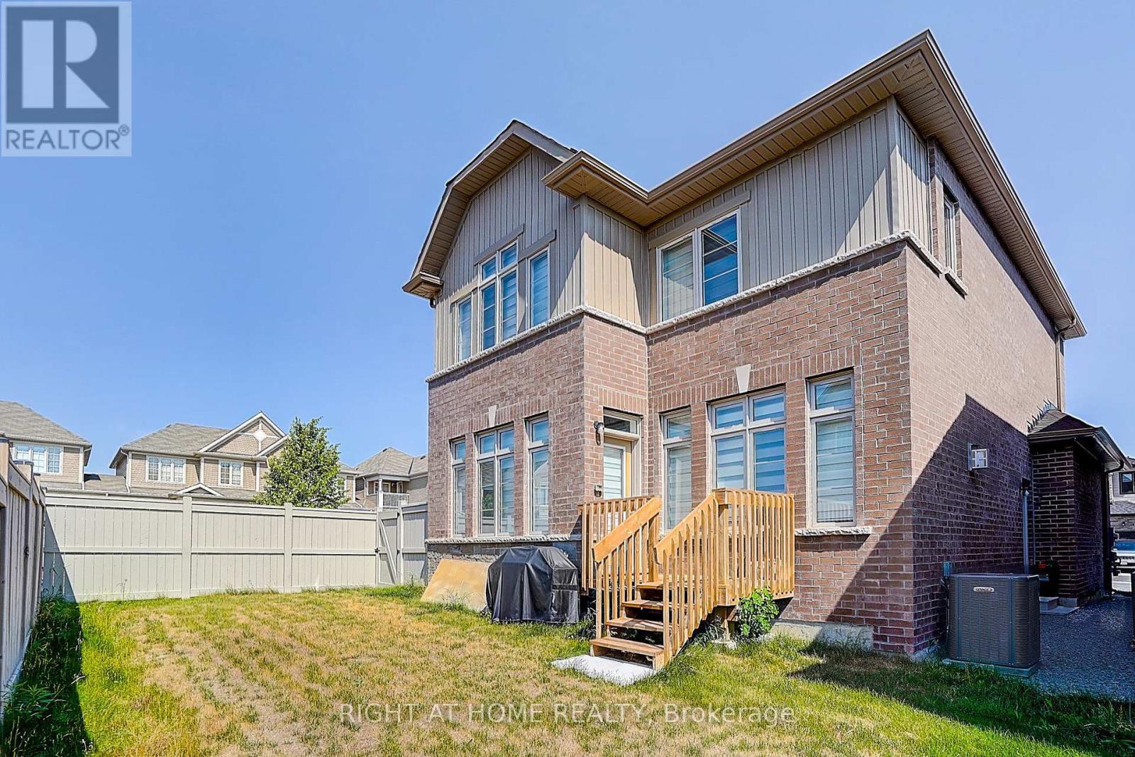 35 Bostock Drive, Georgina, Ontario  L4P 0B7 - Photo 24 - N12305761