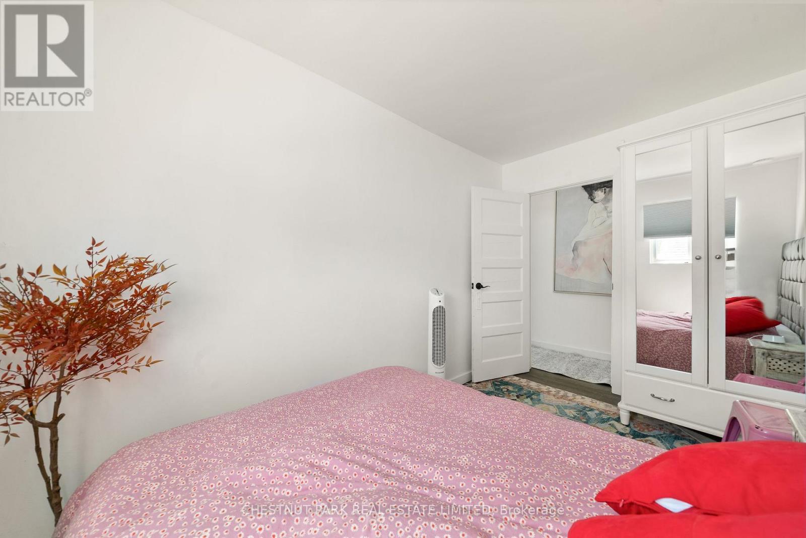 46 Consecon Street, Prince Edward County, Ontario  K0K 3L0 - Photo 12 - X12305900