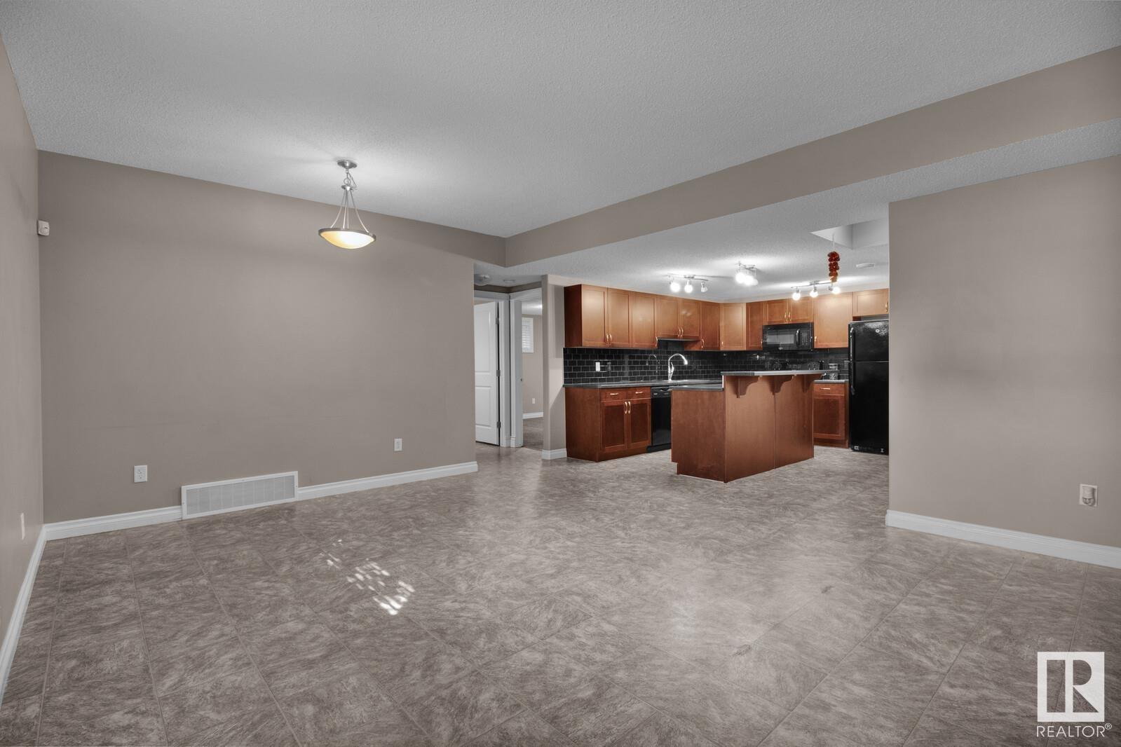 Property at 16540 131 ST NW image 2