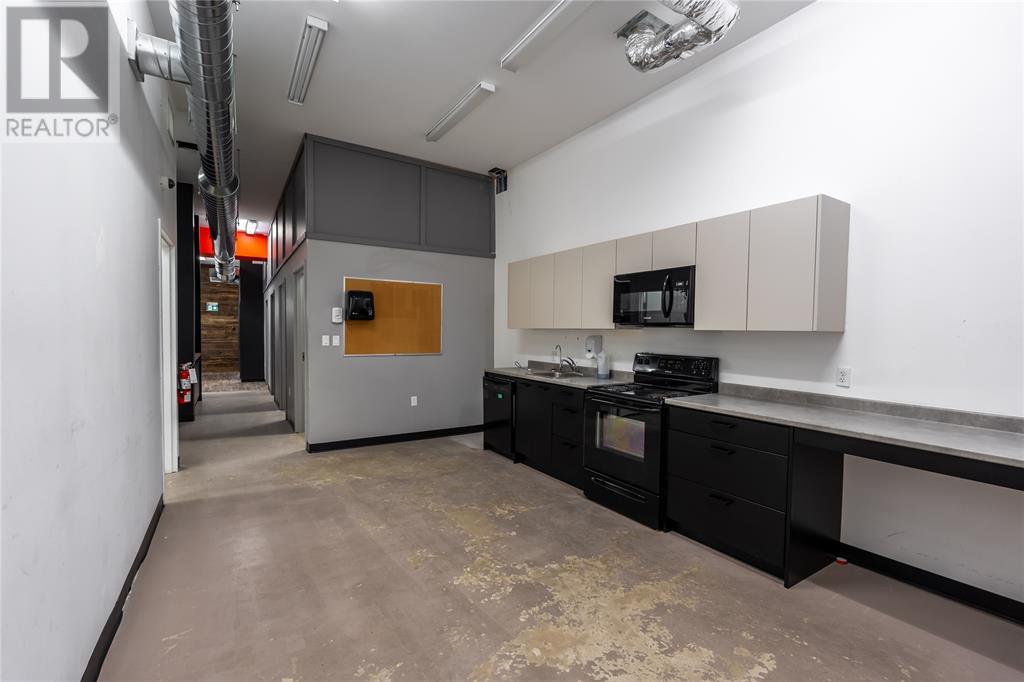 175 Christina Street North, Sarnia, Ontario  N7T 5T8 - Photo 19 - 25006486