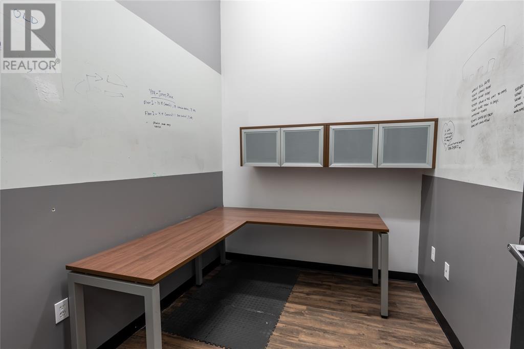 175 Christina Street North, Sarnia, Ontario  N7T 5T8 - Photo 14 - 25006486