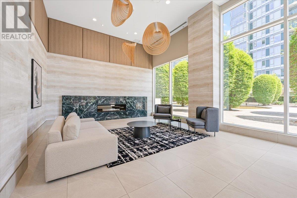 1903 1077 Marinaside Crescent, Vancouver, British Columbia  V6Z 2Z5 - Photo 2 - R3030427