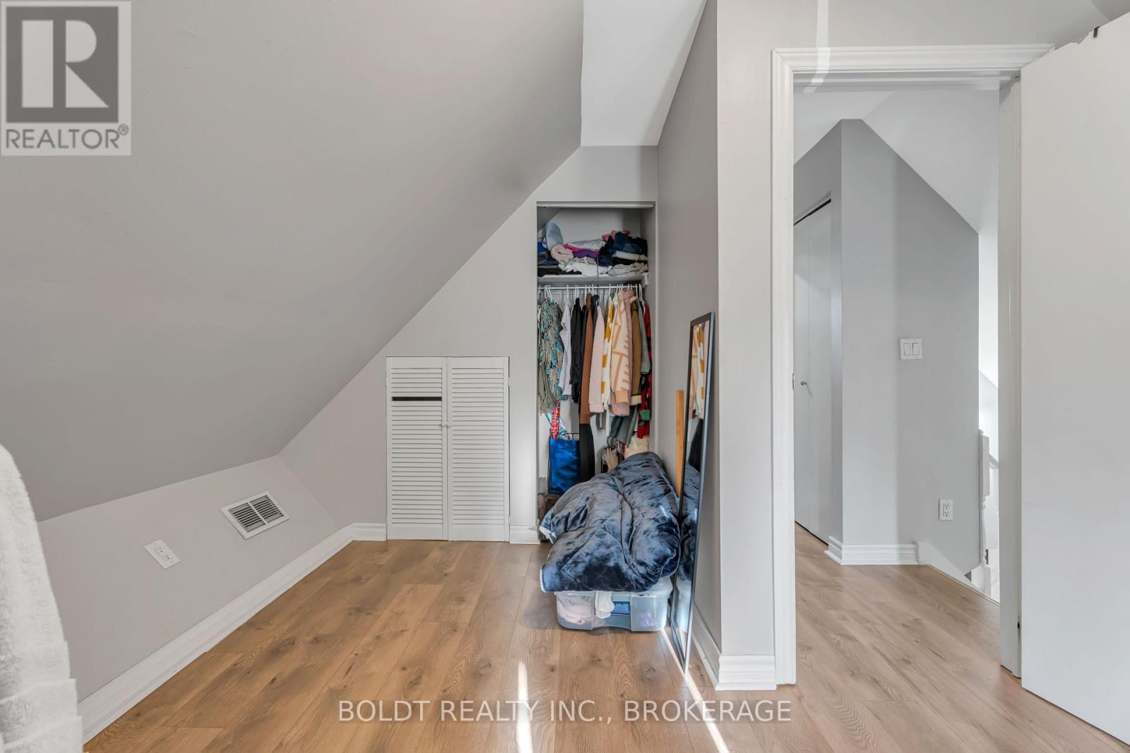 209 Rosslyn Avenue S, Hamilton, Ontario  L8M 3J6 - Photo 23 - X12305865
