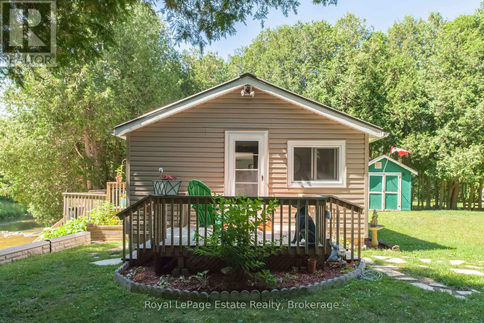 50 Roger's Crescent, South Bruce Peninsula, Ontario  N0H 1P0 - Photo 13 - X12305899