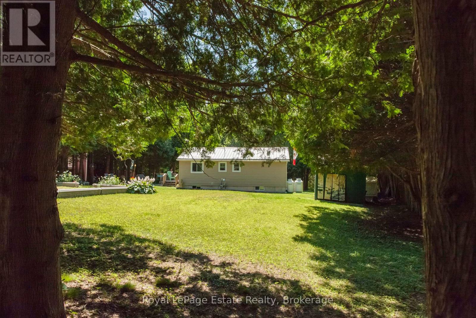 50 Roger's Crescent, South Bruce Peninsula, Ontario  N0H 1P0 - Photo 46 - X12305899