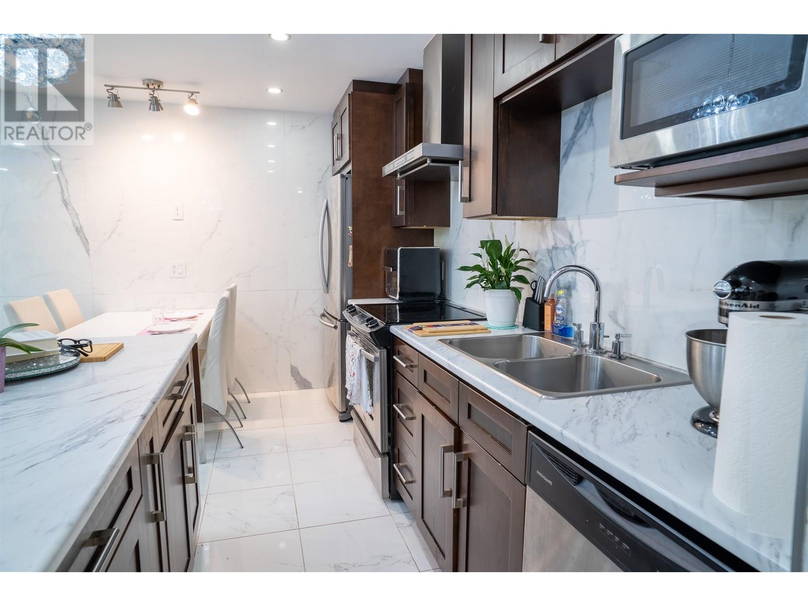 105 331 Knox Street, New Westminster, British Columbia  V3L 3N4 - Photo 8 - R3030345