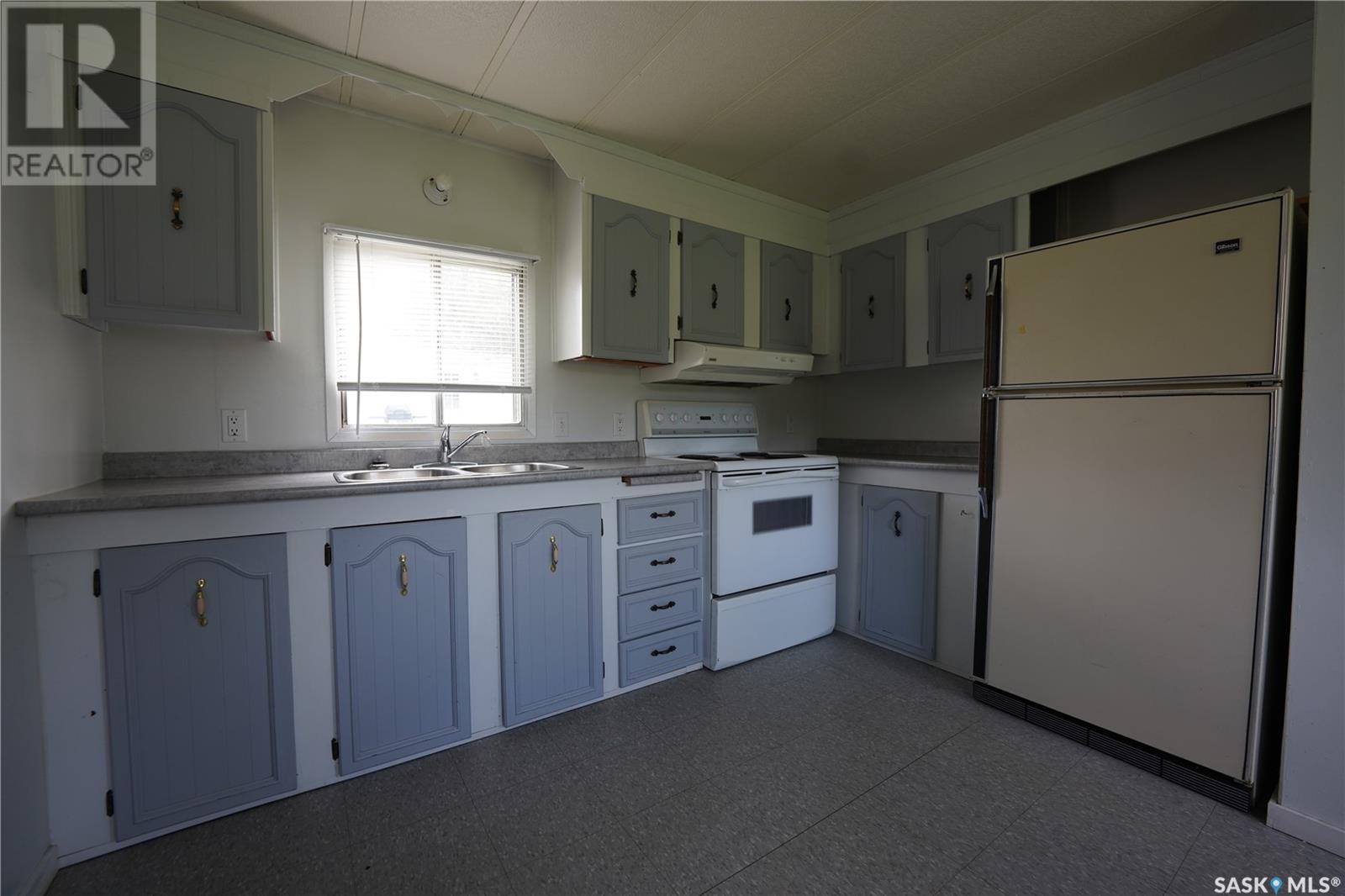 237 1st Avenue, Big River, Saskatchewan  S0J 0E0 - Photo 27 - SK013684